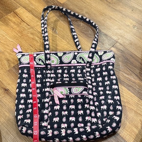 Vera Bradley “Pink Elephant” Villager Shoulder/Tote Bag - Picture 8 of 17
